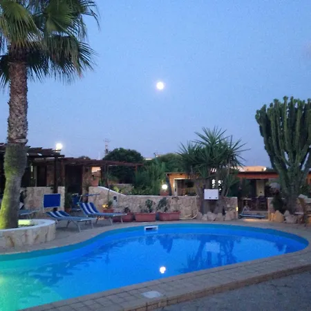 מלון דירות Le Di Cala Madonna